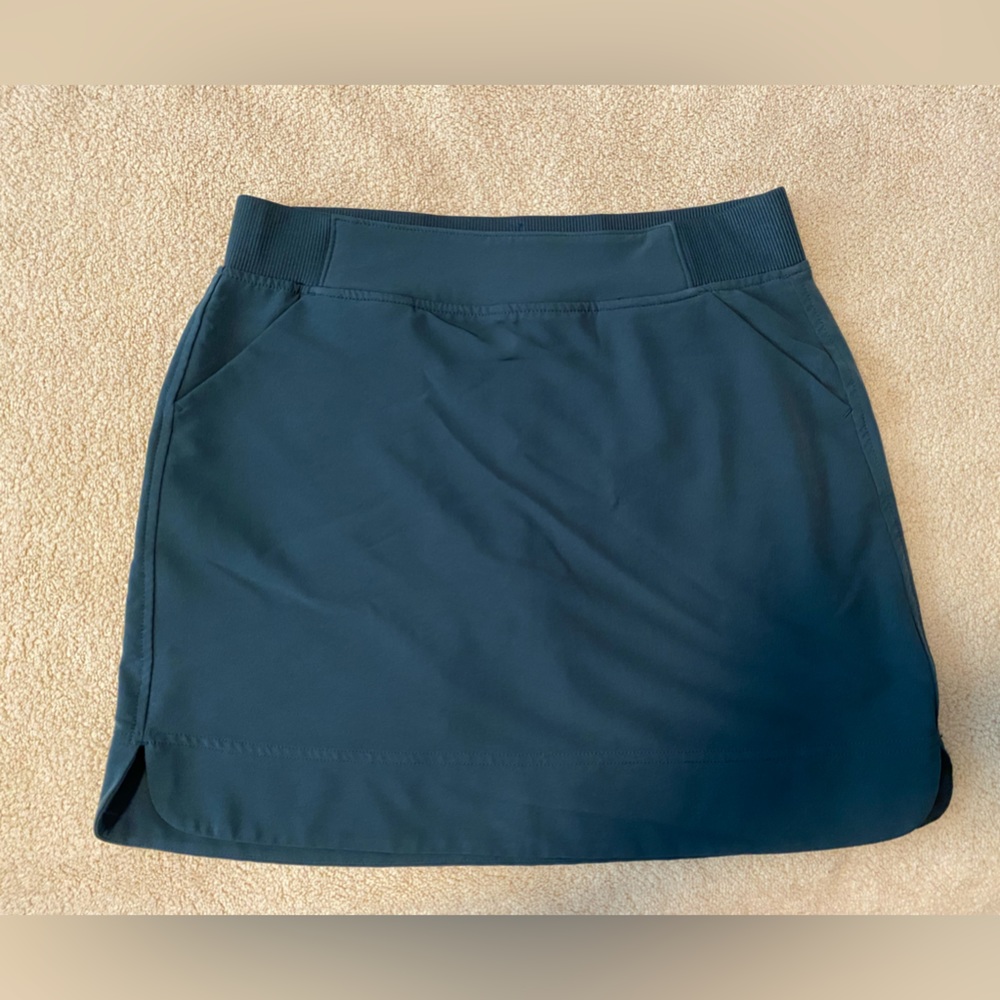 Athletic skort